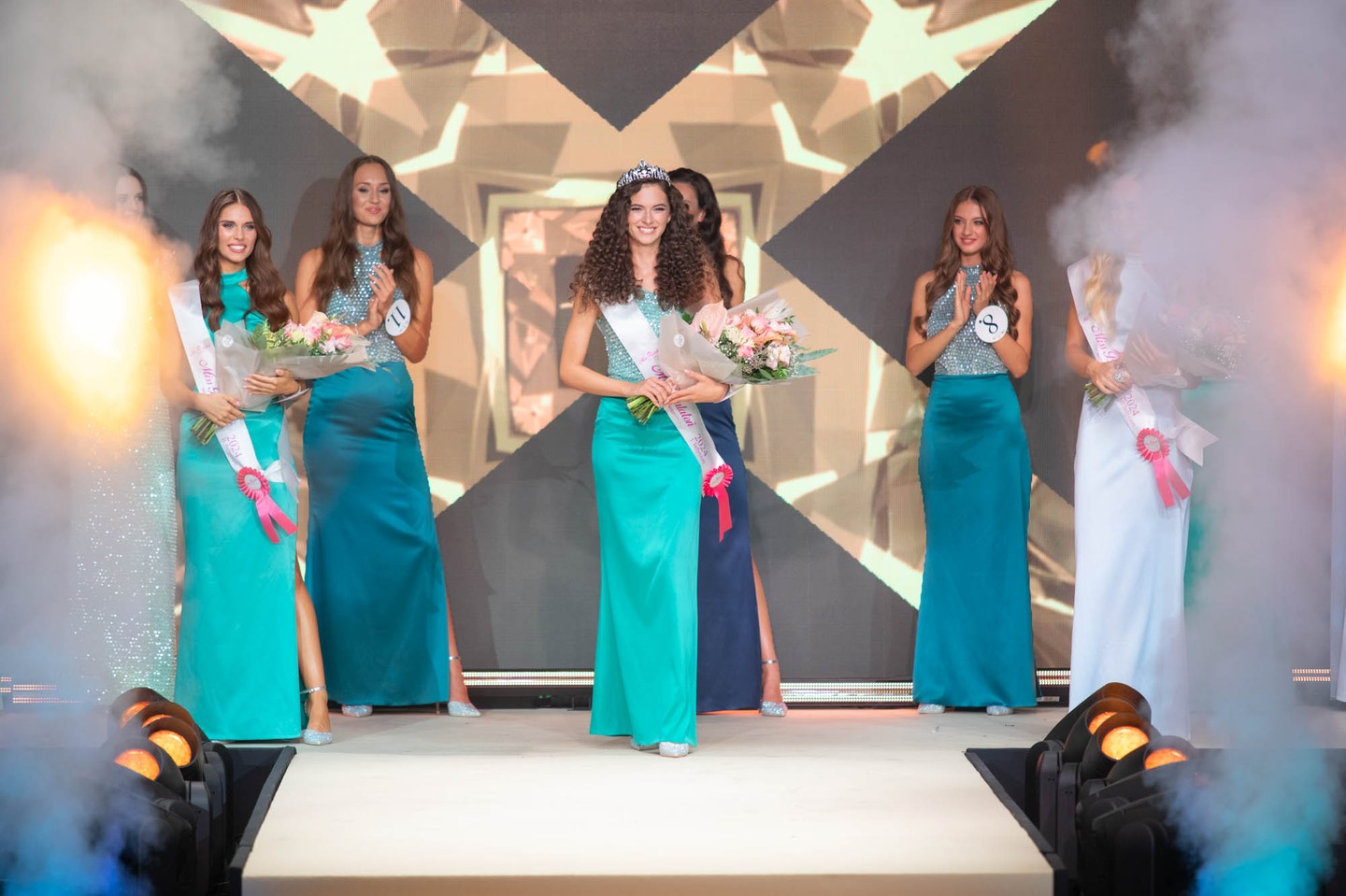 Bábel Virágnak, a Miss Balaton 2024 királynőjének a legnagyobb álma vált valóra azzal, hogy múlt hét szombaton a fejére került a korona