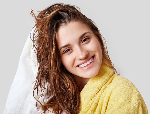 Mesterfodrászok elárulják a titkot: így szárítsd a hajadat úgy, hogy a maximumot hozd ki belőle