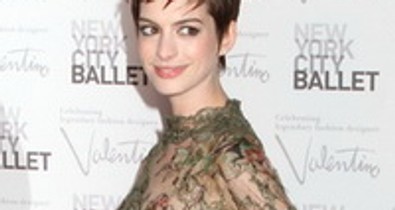 Anne Hathaway már nagyon várja a babát