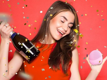 Ezek az alkoholos italok a legrosszabbak a bőrnek