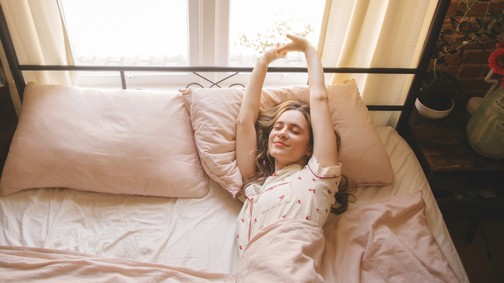 Magasan ezek a legegészségtelenebb alvópózok, amiket csak választhatsz