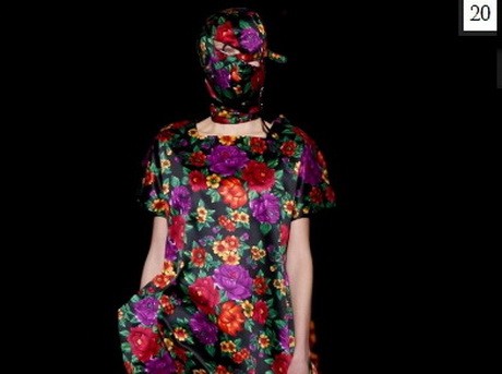 Igen, ez is én vagyok...nem volt egyszerű a maszkban kifutóra lépni...Fotó: nowfashion