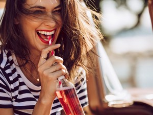 5 ivási szokás, amitől könnyen felszöknek a pluszkilók