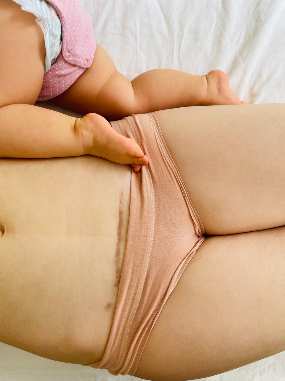 A szakértő szerint a kismama egyik legfontosabb felelőssége, hogy a szülés előtt megfelelő információkkal szerelkezzen fel