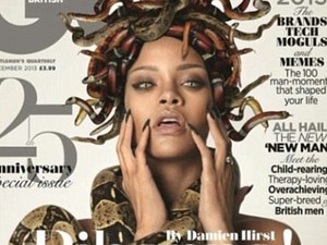 Rihanna kígyókkal a fején dermesztő medúza lett