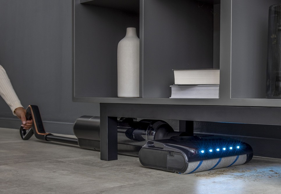 A Rowenta X-Clean 7 befér az ágy, a kanapé és a szekrények alá is a teljes tisztaság érdekében.