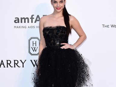 Palvin Barbara olyan gyönyörű volt a cannes-i amfAR gálán, hogy elsírod magad