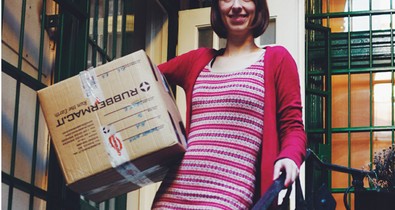 Sára ma nagyon meleg holmikban