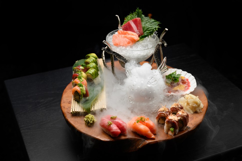 A legfinomabb sushik, nigirik, tempurák várnak és sok-sok elképzelhetetlenül kreatív meglepetés!