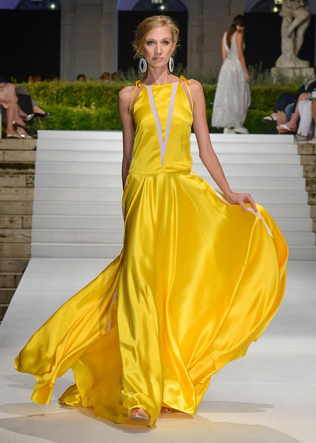 Stílusok és korszakok találkozásából képzőművészeti üzenet a Katti Zoób új kollekcióiban