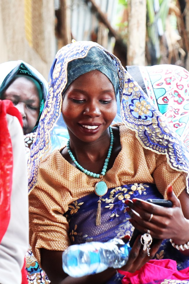 A várakozó vendégsereg.