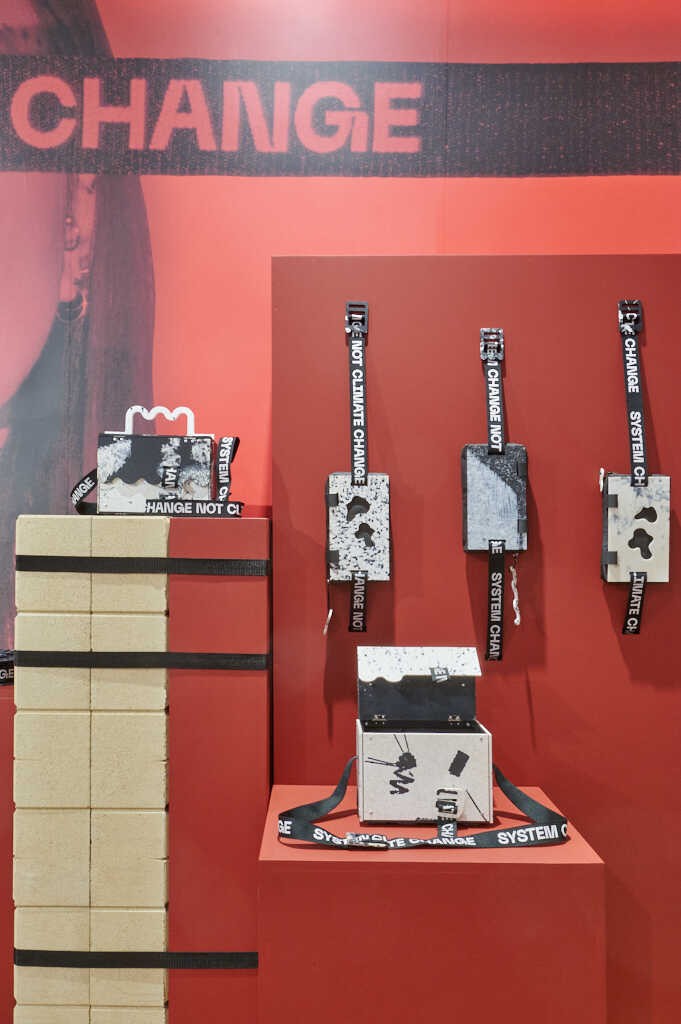 Buliash Todaeva kiállítása a Körforgásban sorozat hatodik kiállítása Megtekinthető a Ráth villában, Budapesten