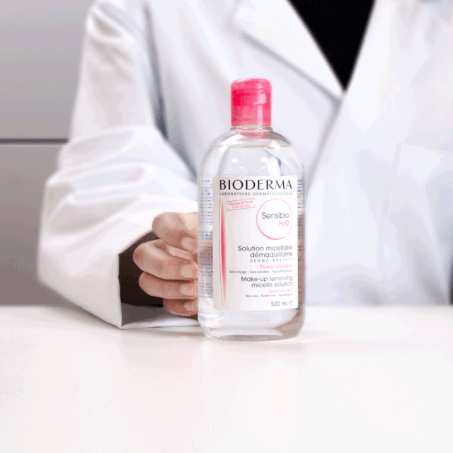 Az ikonikus micellás víz az érzékeny bőr számára