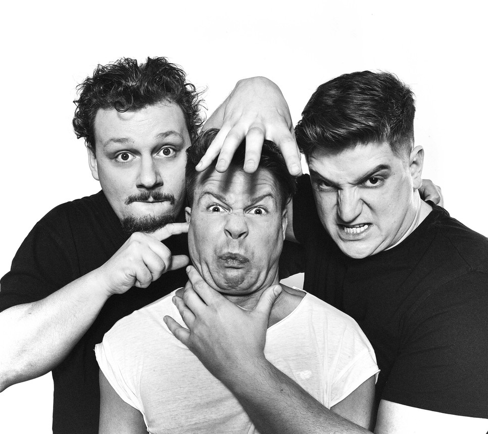 A három tehetséges színész Borbély Richárd, Varga Ádám és Urbán Richárd  Youturo néven indították el közös Youtube csatornájukat