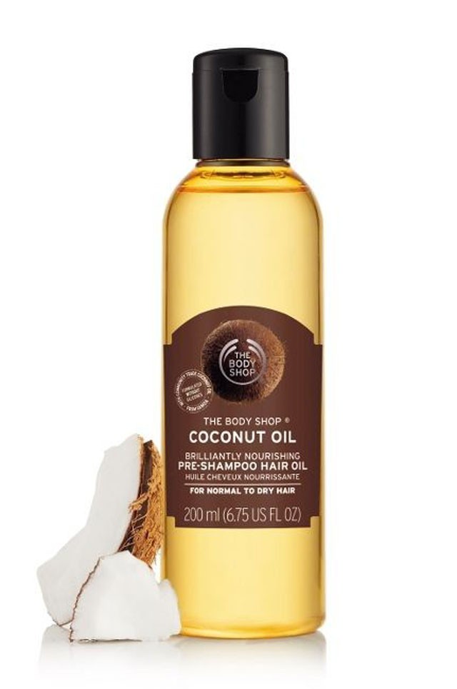 Kókuszolajos hajápoló THE BODY SHOP 3790 Ft/200 ml (18,95 Ft/1 ml)