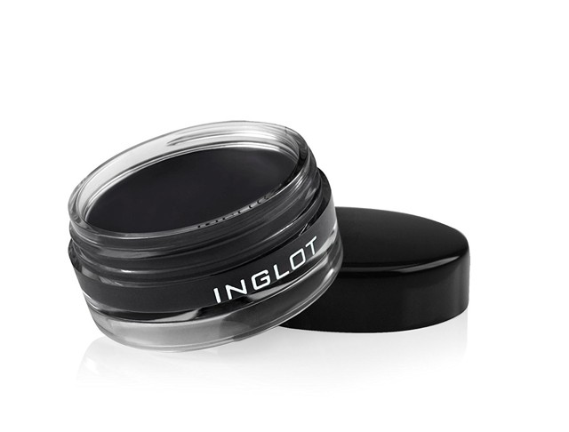 7 szuper tipp, hogy a sminked nyáron is bírja a strapát