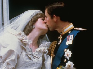 6 álomszép menyasszonyi csokor az angol királyi család esküvőiről