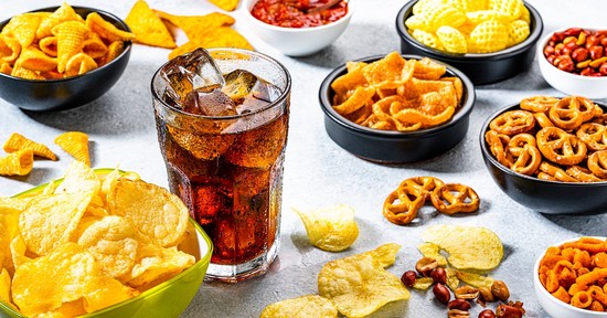 Ez történik a testeddel éves szinten napi fél liter cukros üdítőtől