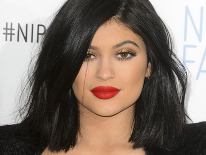 Kylie Jenner 11 milliót költött plasztikai műtétre!