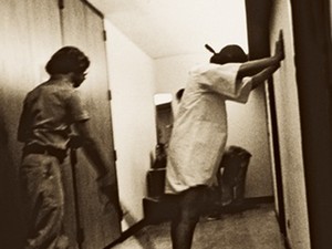 Kegyetlen szerepek vagy kegyetlen emberek?