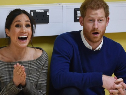 Meghan Markle ruhájának ára a csillagos eget veri, Harry herceg cipőjét pedig az ócskapiacon sem vennék már meg