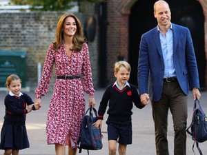 Ez a különleges nő Katalin hercegné és Vilmos herceg gyerekinek dadusa, a királyi család egyik legnagyobb bizalmasa