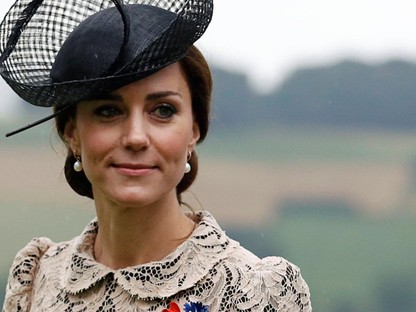 Őrület: Kate Middleton egyáltalán nem tűnik hercegnének ebben az átlagos szettben  