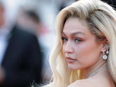 Gigi Hadid sellőfarkától Jennifer Lawrence flip-flop papucsáig – a 2023-as cannes-i filmfesztivál divatgyöngyszemei