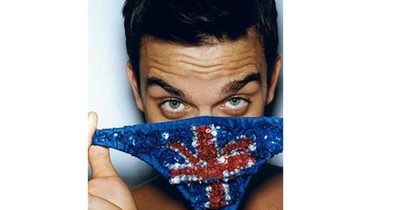 Idén 16 éves Robbie Williams pucérkodása, de még mindig nem térünk magunkhoz tőle!