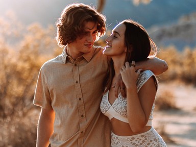 Lehettek együtt boldogok, ha teljesen más a szeretetnyelvetek? Szakértő válaszol