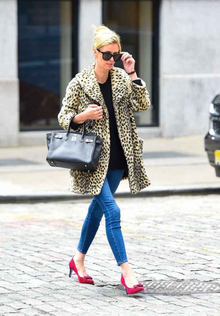 A hotelörökösnő Nicky Hilton sem maradhat ki a Hermès-mániából