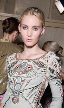 A TONY&GUY csapata egy indiai utazás hangulatát idézte meg a show-ra