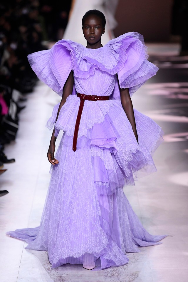 Ezek a színek hódítanak idén nyáron a sztárok gardróbjában - építsd bele a tiedbe is!