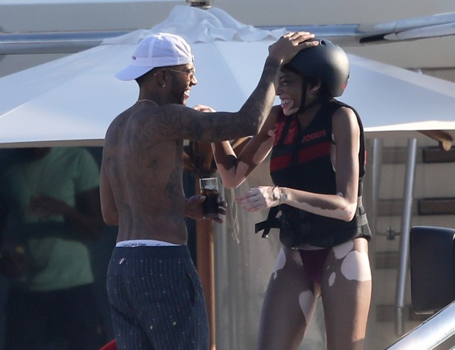 Lewis Hamilton Winnie Harlow Palvin Barbara