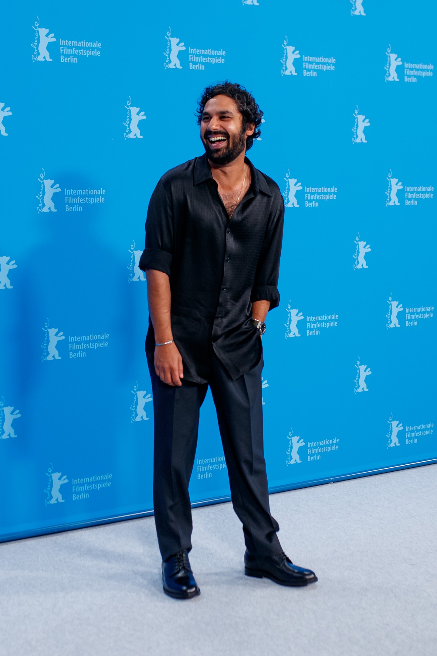 A 2024-es Berlini Nemzetközi Filmfesztiválon a laza elegancia mellett tette le a voksát. 