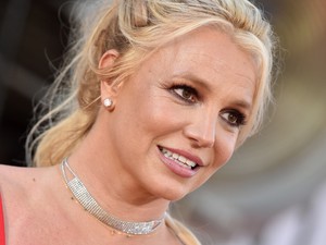 Britney Spears komoly döntést hozott letartóztatása után, önként vállalja a radikális lépést