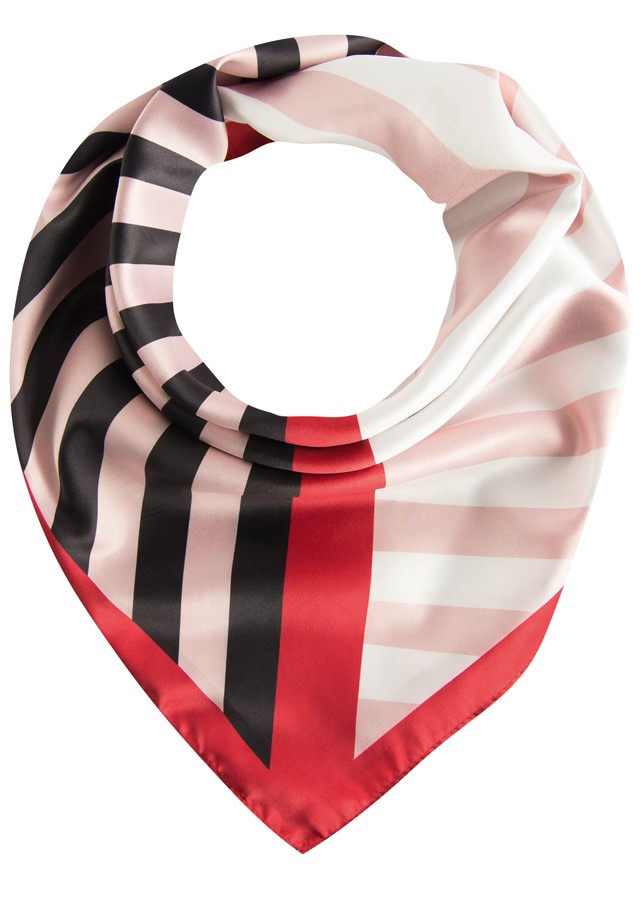 Kendő ORSAY 1995 Ft