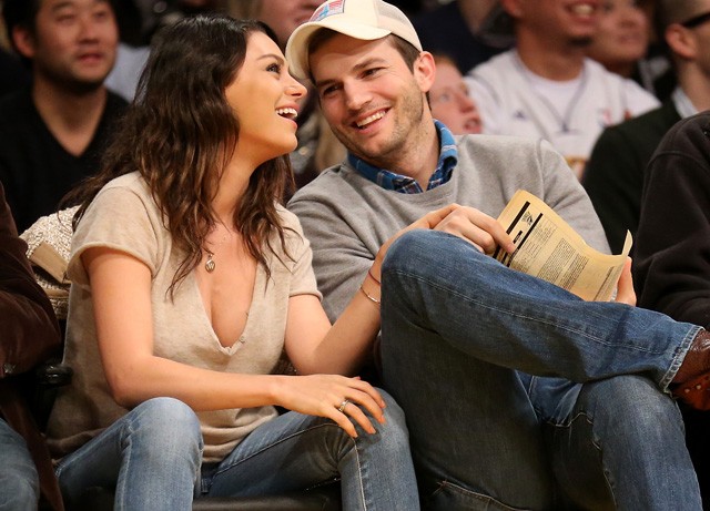 Mila Kunis és Ashton Kutcher ezért nem posztolnak fotót gyerekeikről!
