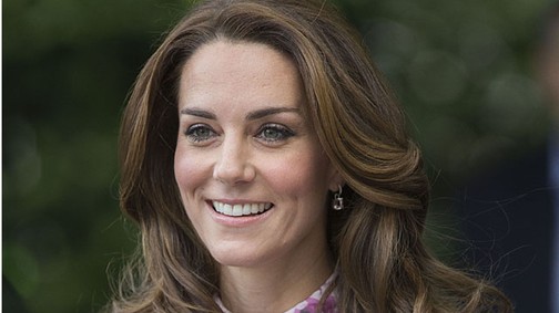 Nagyon nem tetszik az internetnek Kate Middleton ruhája