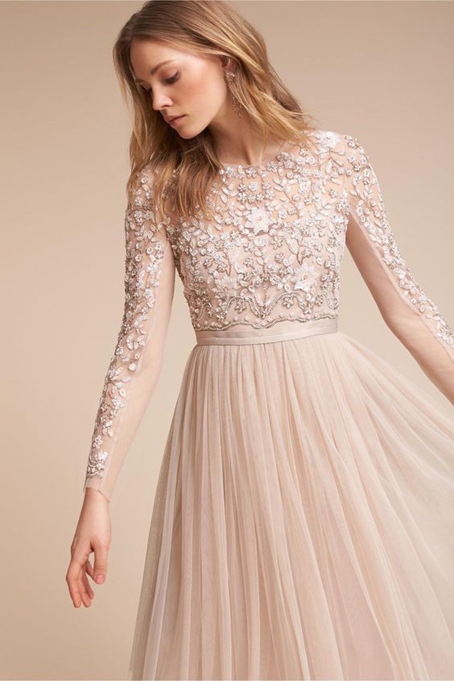 Az idei év legmenőbb esküvői ruhája: a "koszos-fehér"