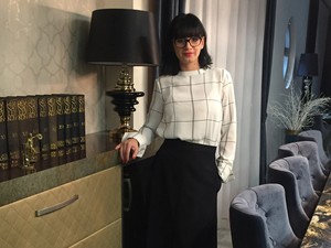 Ezen a héten Vajda Alexandra divattervező gardróbjából mutatunk érdekes összeállításokat!