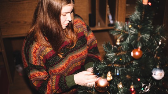 Egyedül töltöd a karácsonyt? Szakértő mondja el, hogyan lehet így is teljes az ünnep