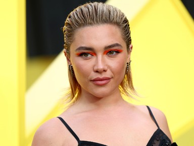 Florence Pugh álomszép meztelenruhában tündökölt: mindössze egy áttetsző fekete csipke borította a színésznő testét