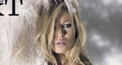 Kate Moss topless a címlapon!