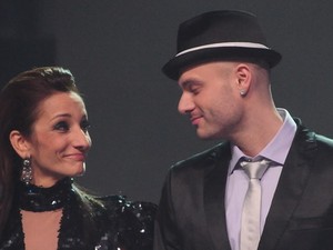 Tudjátok, ki tervezi Takács Nikolas kalapjait?