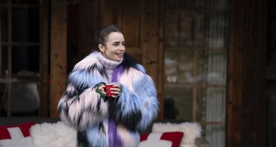 A legjobbtól a legborzalmasabbig: Íme az Emily Párizsban 10 legemlékezetesebb szettje