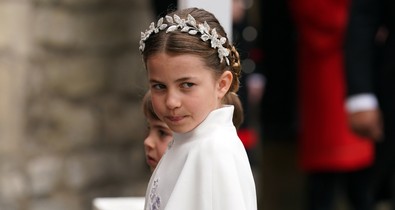 Kísérteties a hasonlóság Sarolta hercegnő és Erzsébet királynő között ebben az egy dologban