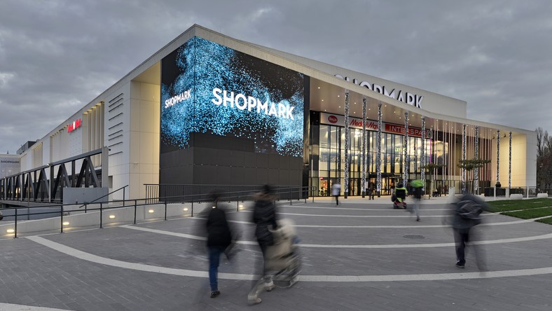 Szerezz be mindent egy helyen - Teljes karácsonyi pompában várja vásárlóit a Shopmark