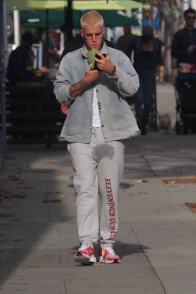 Justin Bieber foltos nadrág