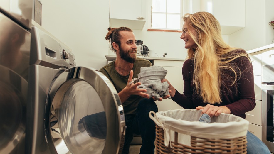 Az egyenlő munkamegosztás a kiegyensúlyozott párkapcsolatok alapja | Fotó: jacoblund/ Getty Images